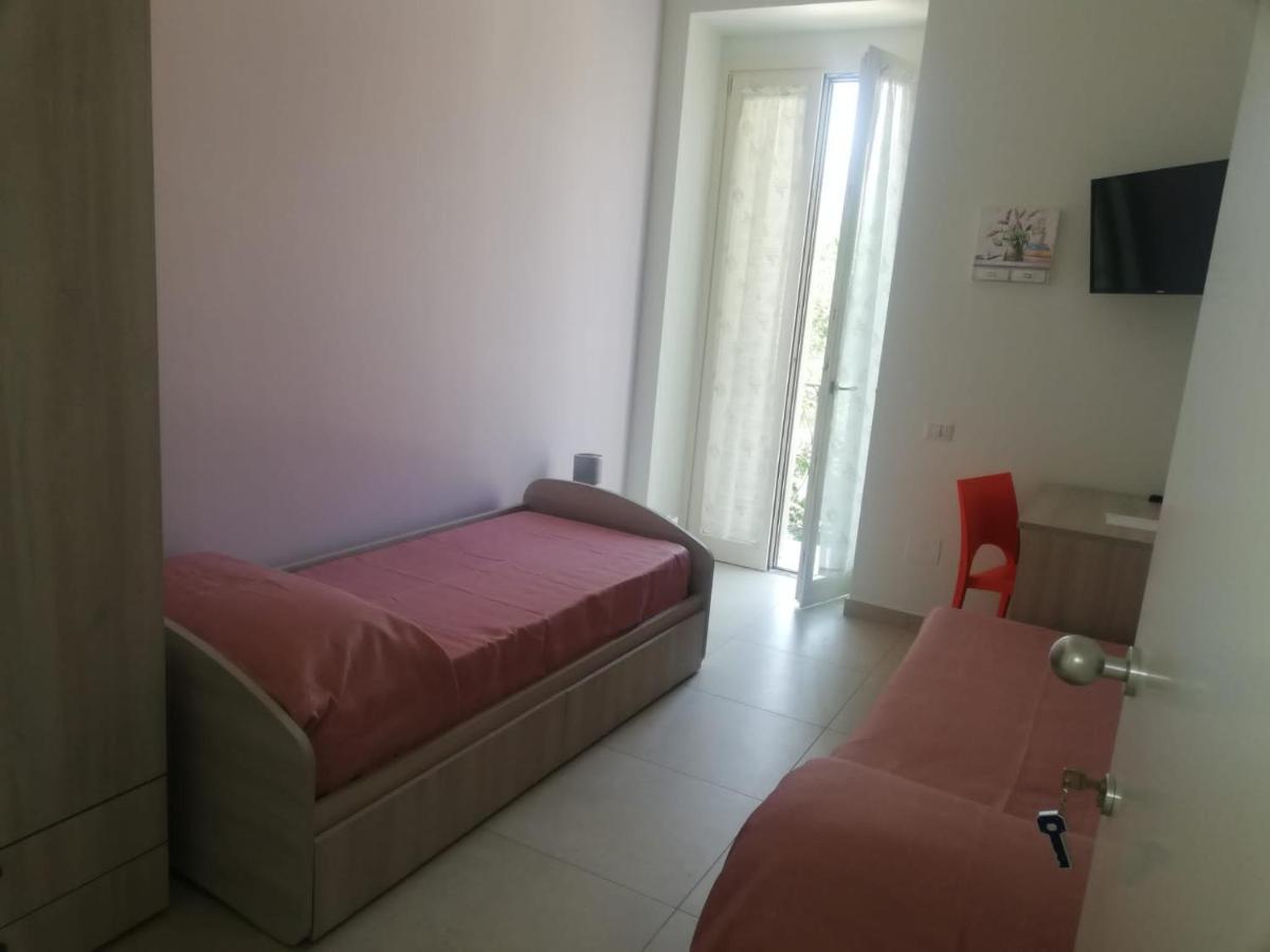 Villa Maria Cristina D'Amico Cava deʼ Tirreni المظهر الخارجي الصورة
